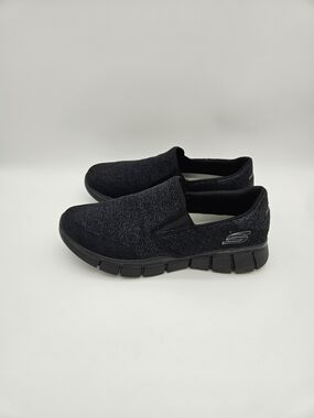Skechers Slip-On Knit Walking Shoes in Black Size 11